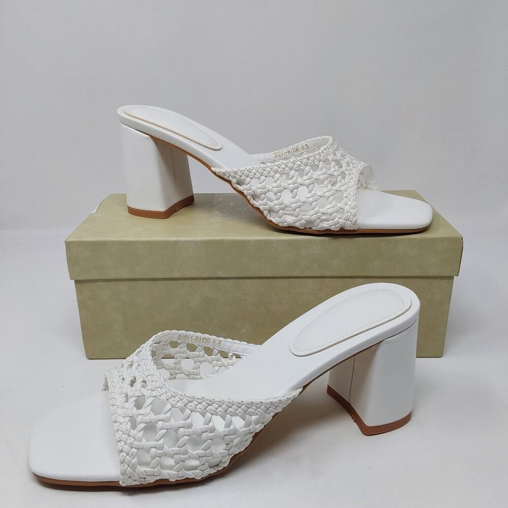 Womens 9.5 White Woven Block Heel Mule Sandals Square Toe NEW